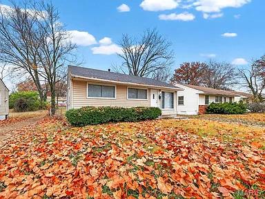 26041432 Property Photo 17