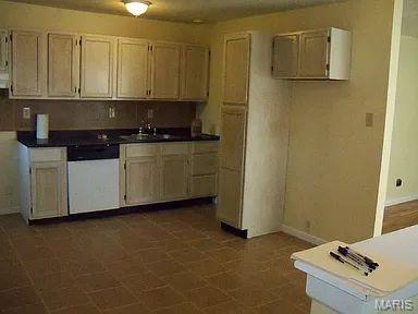 310 Midlothian Road Property Photo 5