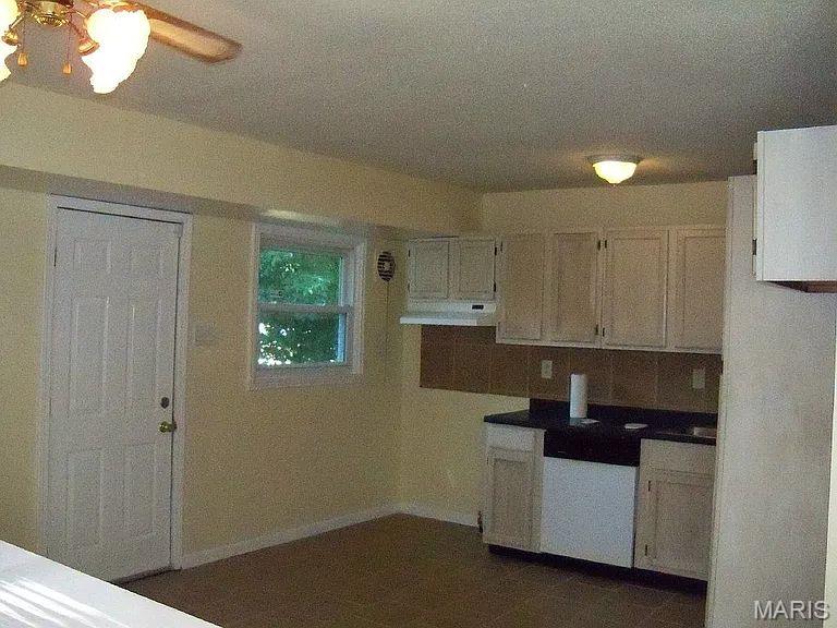 310 Midlothian Road Property Photo 6