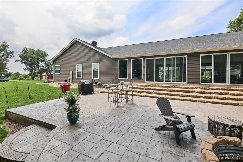 8125 Lost Bridge Road Property Photo 13