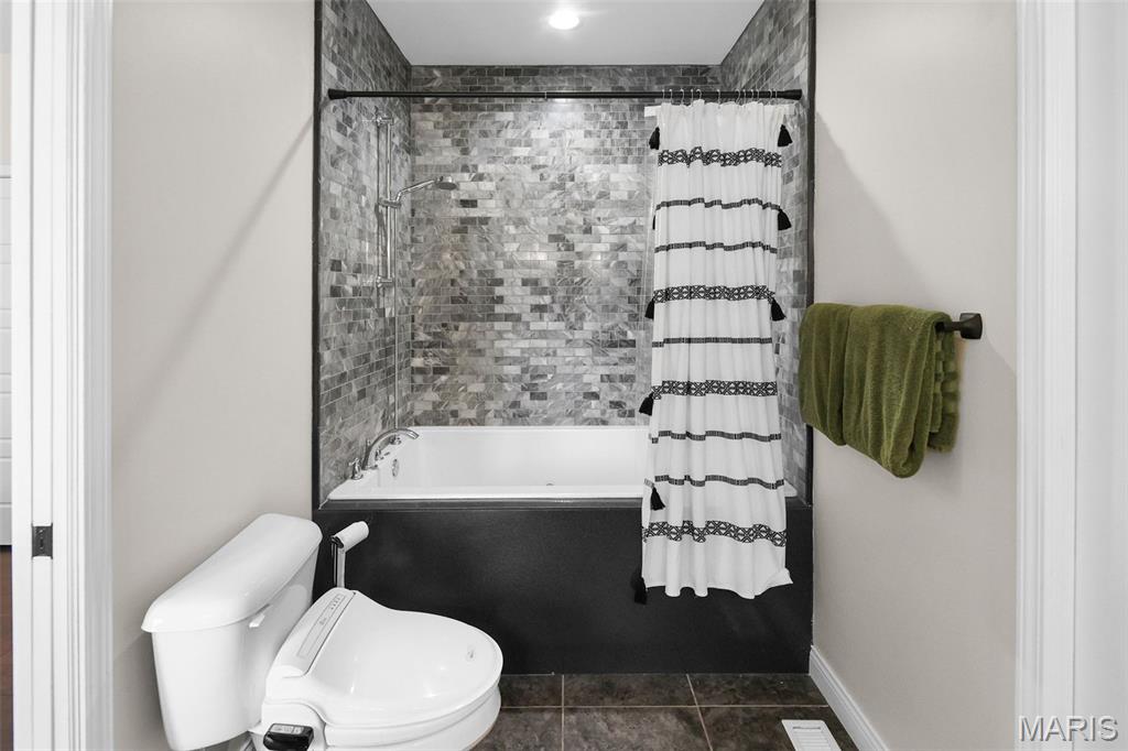 8125 Lost Bridge Road Property Photo 44