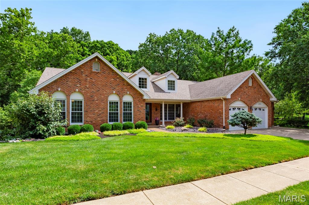261 Turnberry Place Drive Property Photo 1