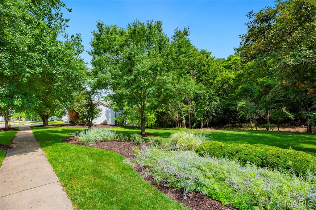 261 Turnberry Place Drive Property Photo 40
