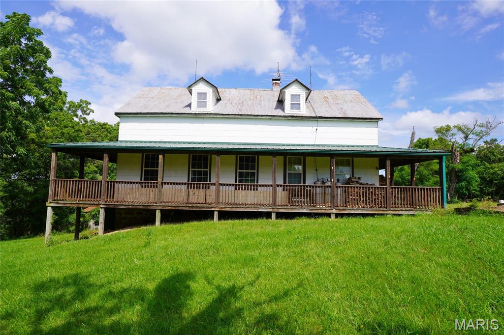 1971 Epple Road Property Photo 2