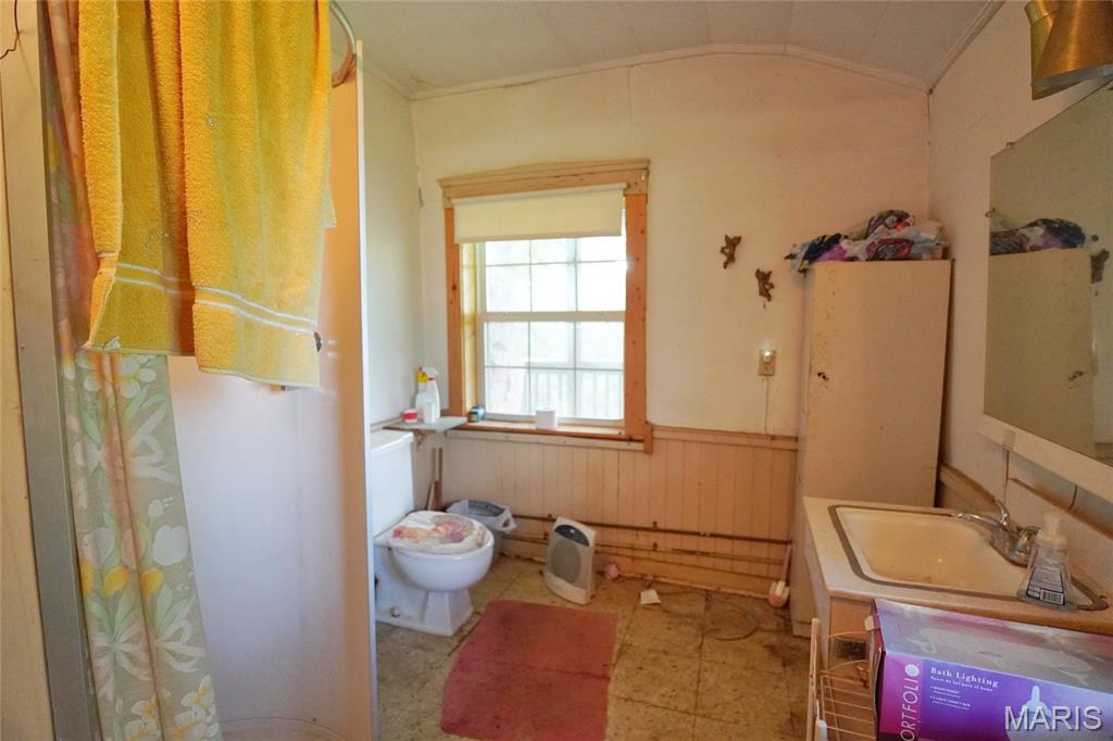 1971 Epple Road Property Photo 11