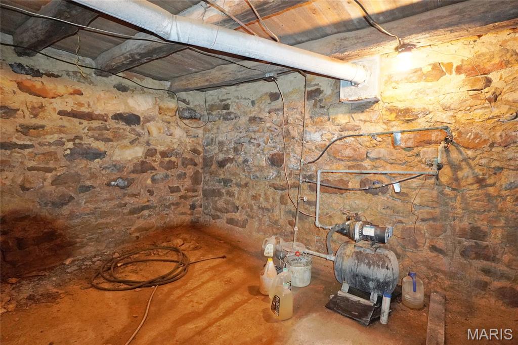 1971 Epple Road Property Photo 22