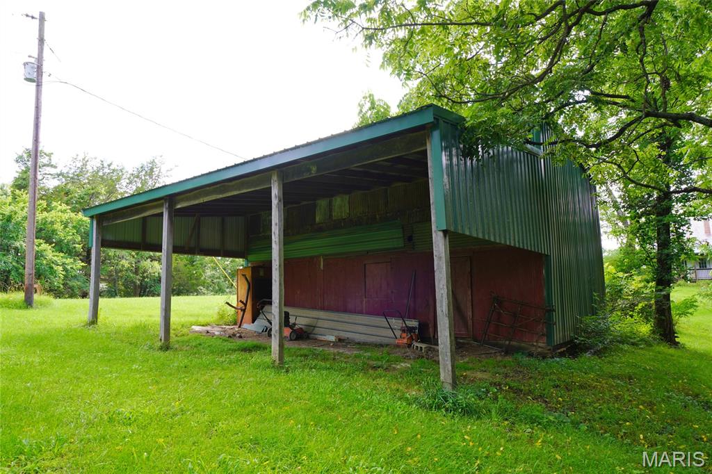 1971 Epple Road Property Photo 33