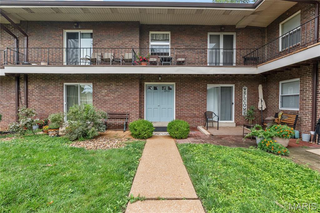 6923 Colonial Woods Drive 16 Property Photo 1