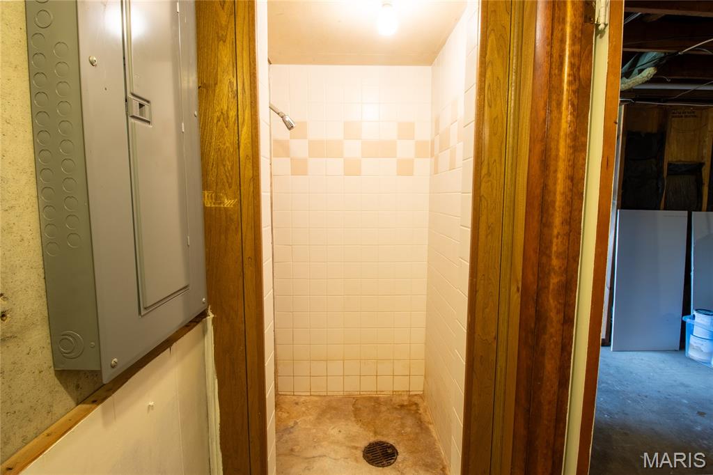 880 Main Street Property Photo 22