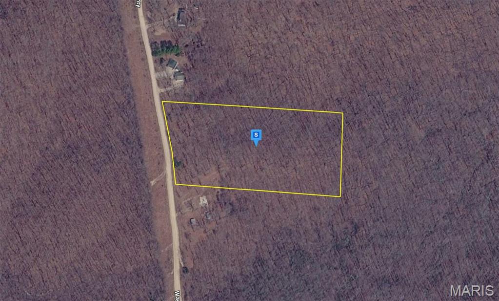 1100 Wayne 551 Road Property Photo 1