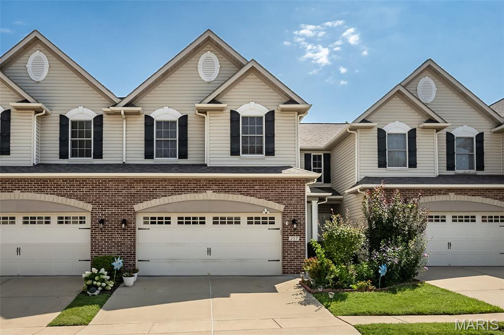 26041500 Property Photo 1
