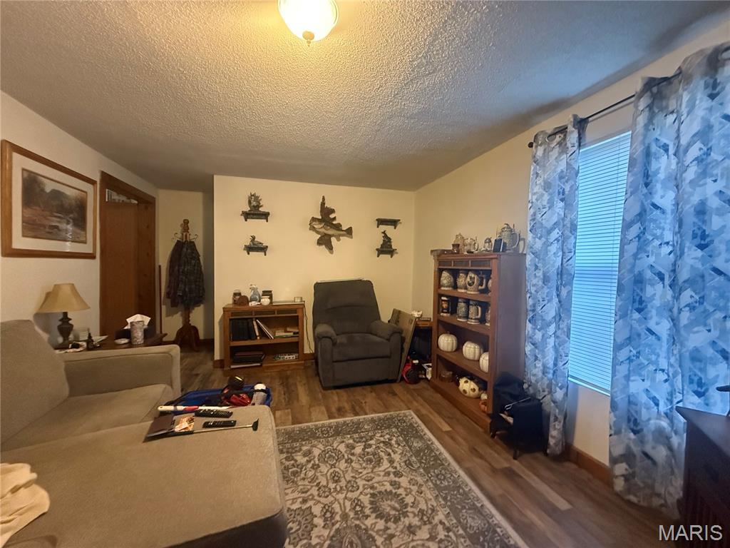 503 National Property Photo 3