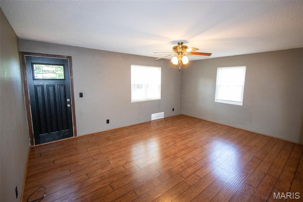 3711 Aberdeen Avenue Property Photo 5