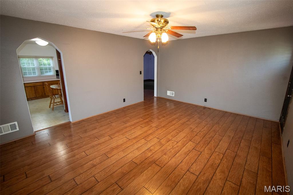 3711 Aberdeen Avenue Property Photo 6