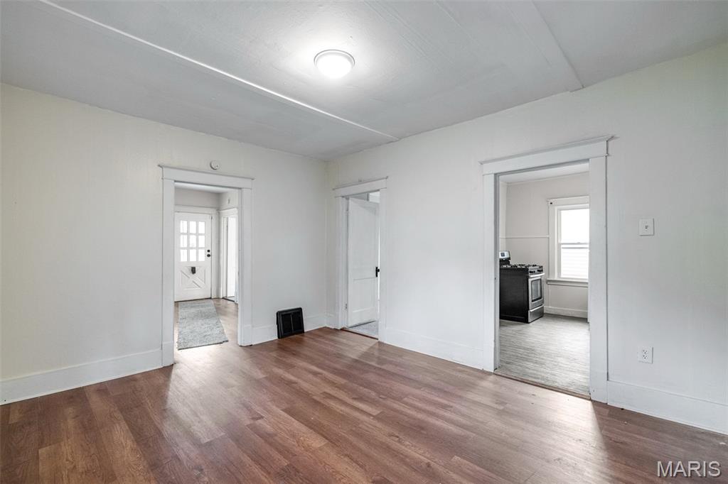 6546 Joseph Avenue Property Photo 5