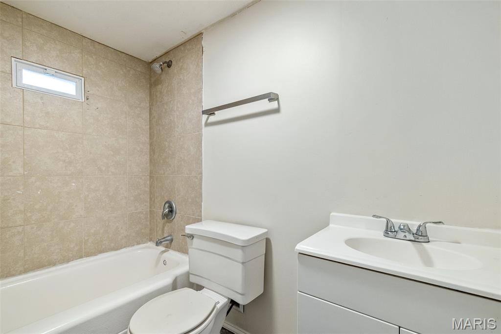 6546 Joseph Avenue Property Photo 10