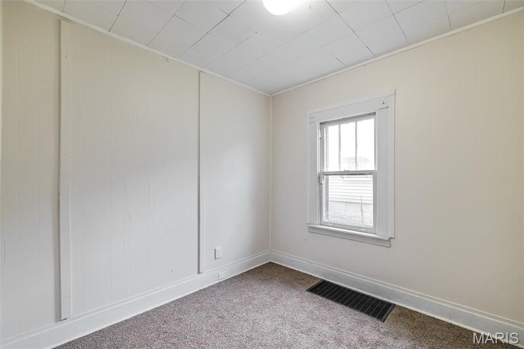 6546 Joseph Avenue Property Photo 14