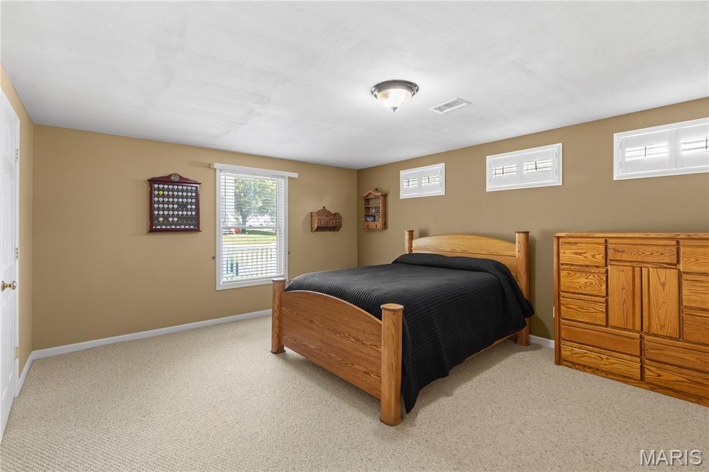 1404 Devonshire County Drive Property Photo 23