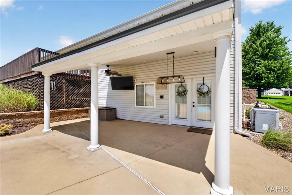 21610 Westview Road Property Photo 24