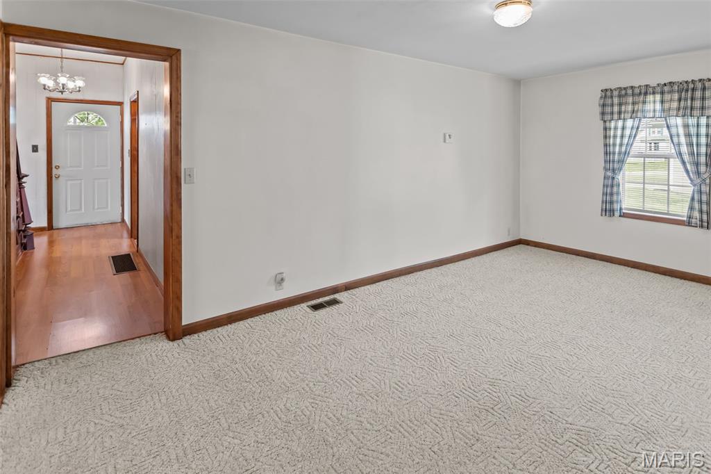 604 E Exchange Street Property Photo 15