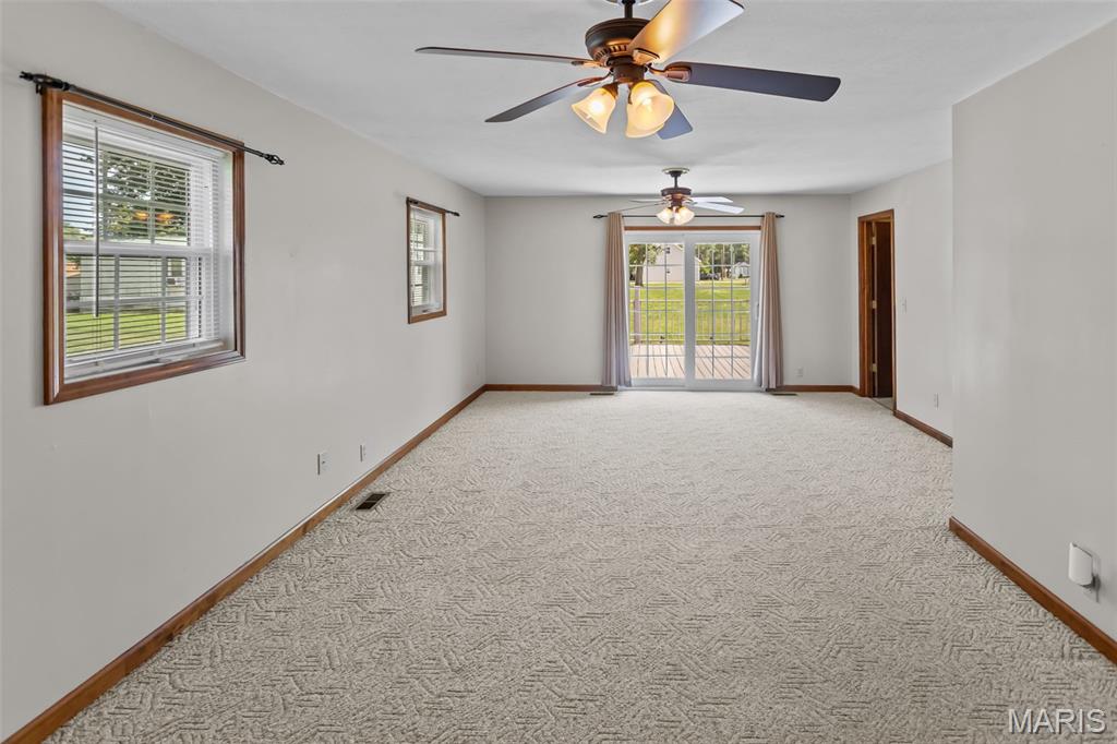 604 E Exchange Street Property Photo 16
