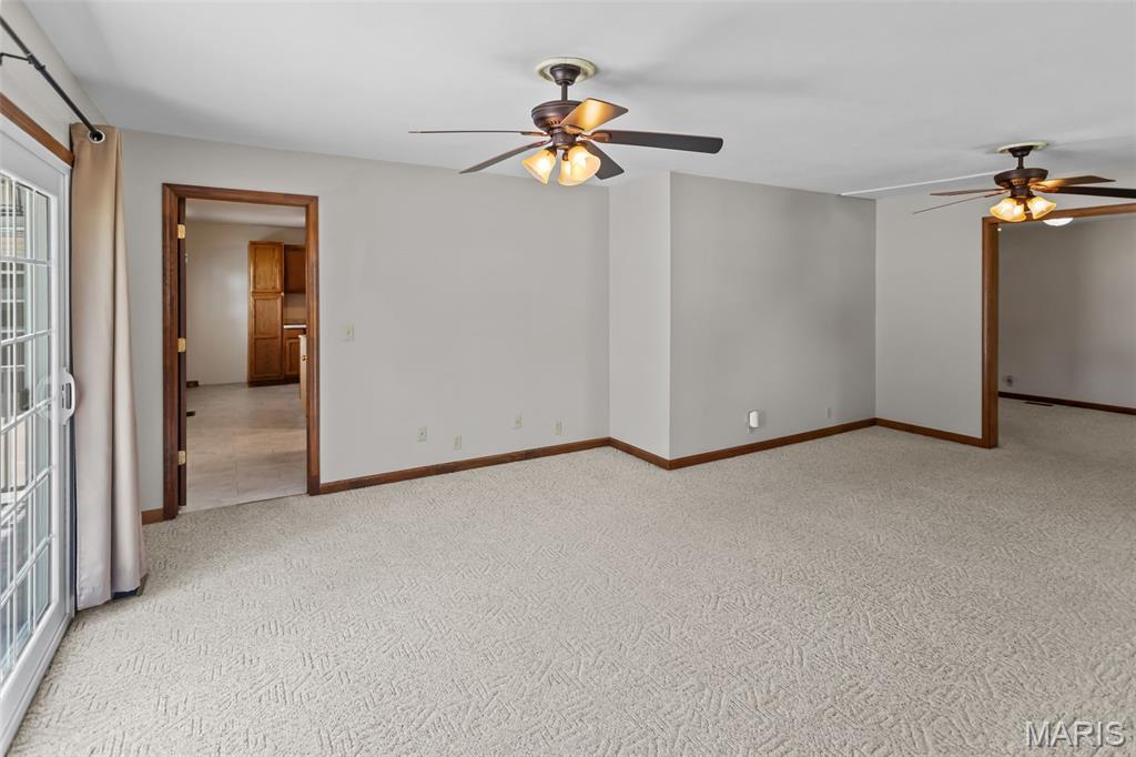604 E Exchange Street Property Photo 17