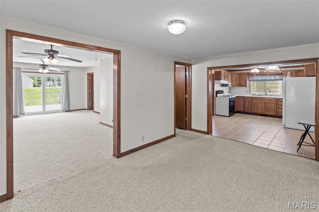 604 E Exchange Street Property Photo 21