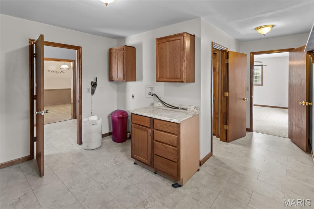604 E Exchange Street Property Photo 32