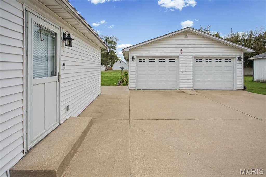 604 E Exchange Street Property Photo 68