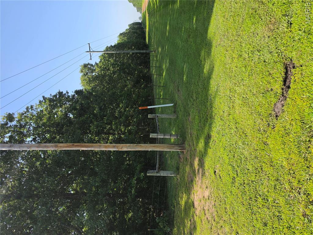11526 Highway 5 Property Photo 1