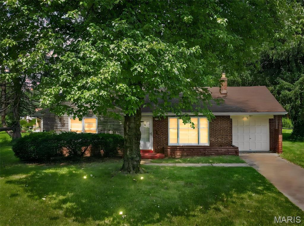 1363 Kroeger Drive Property Photo 2
