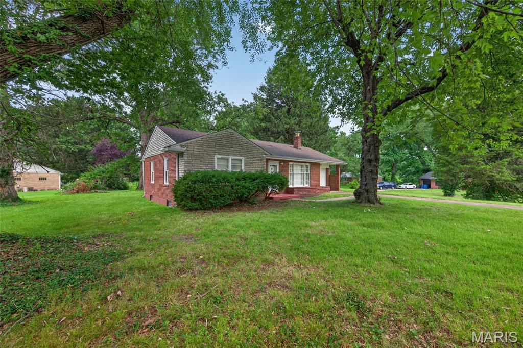 1363 Kroeger Drive Property Photo 5