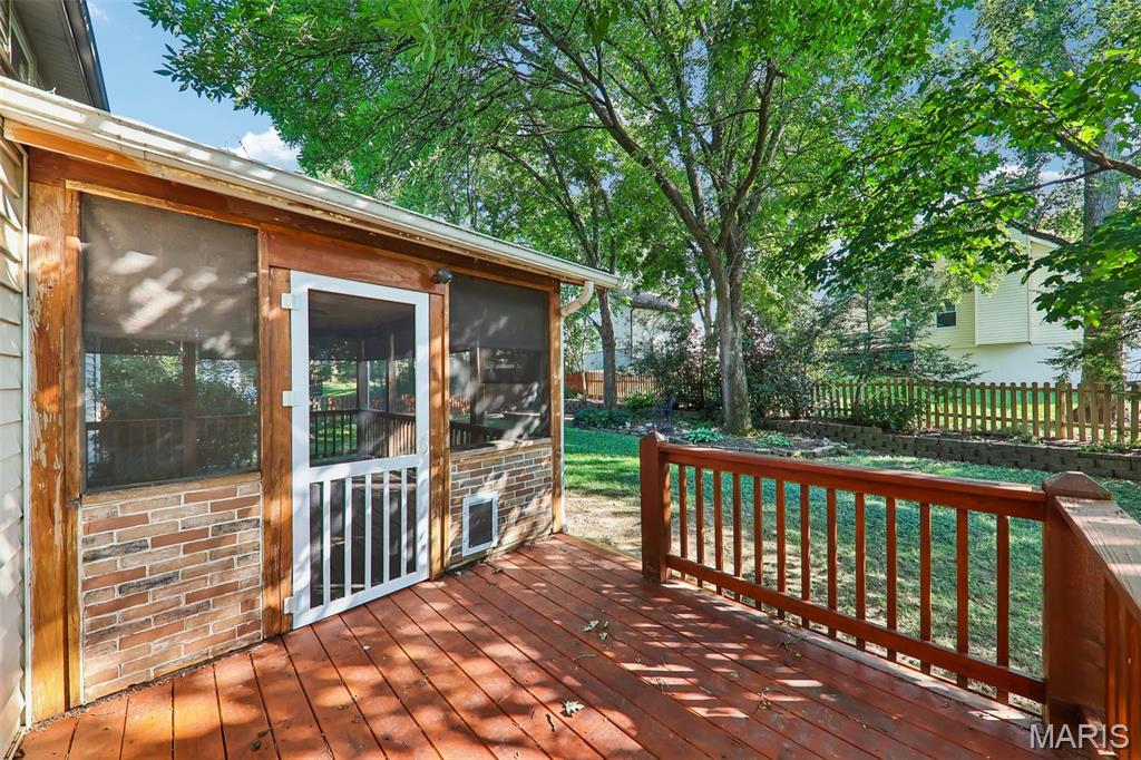 800 Eaglebrooke Drive Property Photo 44