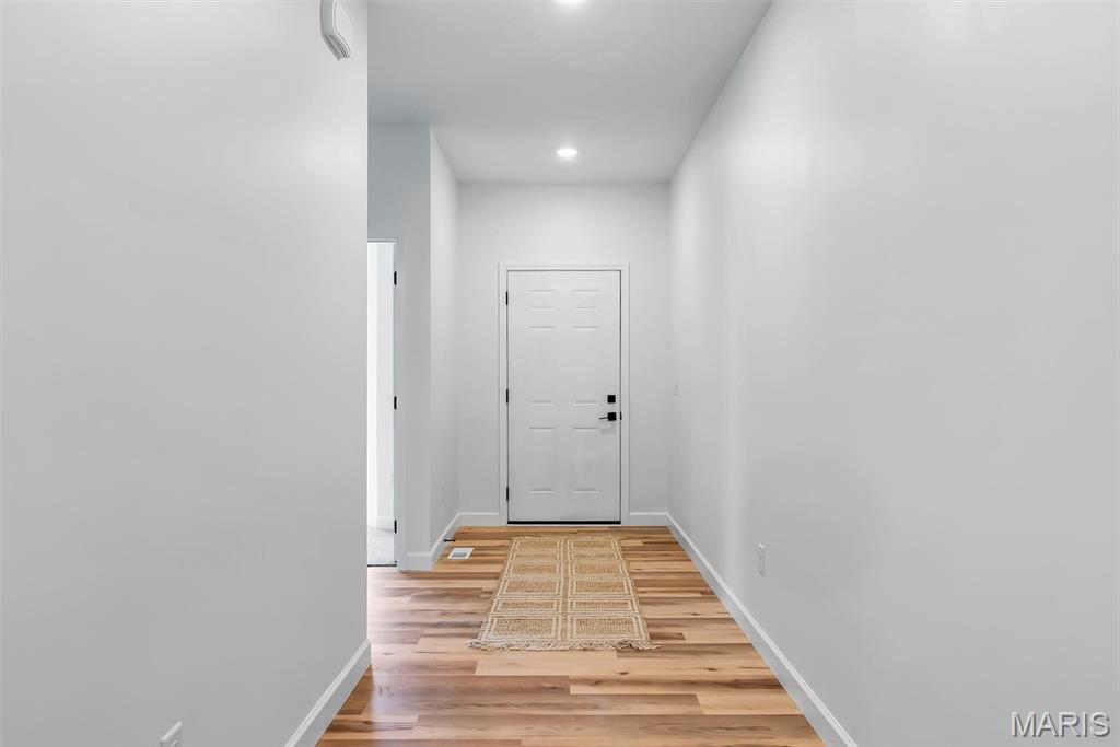 457 Rosedale Terrace Property Photo 3