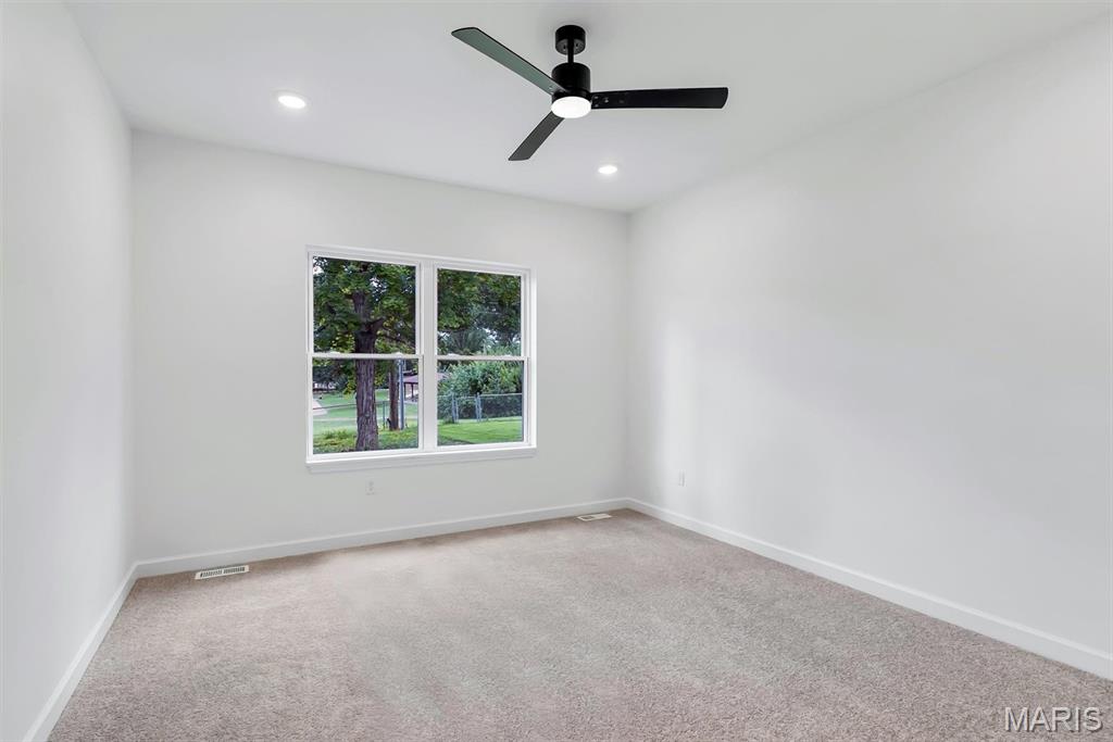 457 Rosedale Terrace Property Photo 18