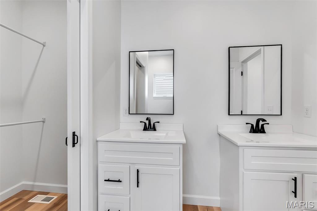 457 Rosedale Terrace Property Photo 26