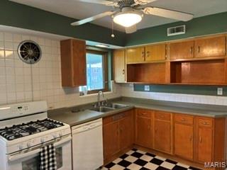 5444 Sunshine Drive Property Photo 6