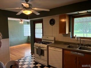5444 Sunshine Drive Property Photo 7