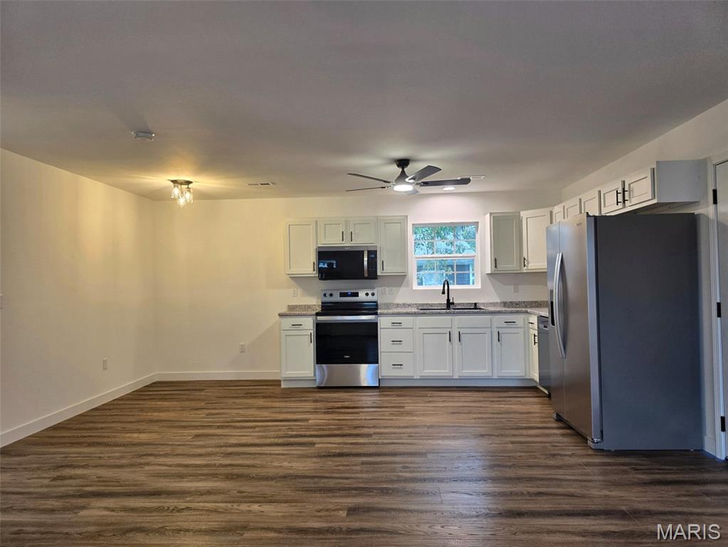400 Lindell Street Property Photo 9