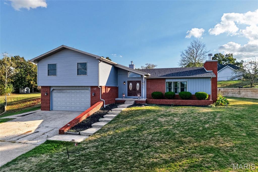 106 Meadow Lane Property Photo 1