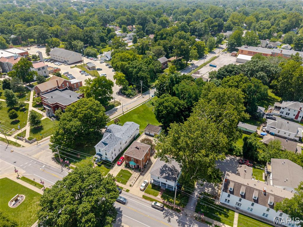 2713 College Avenue Property Photo 4