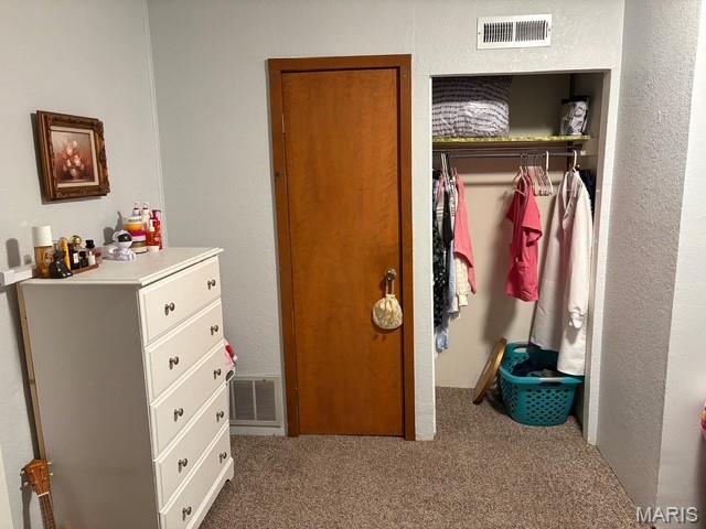 2713 College Avenue Property Photo 11