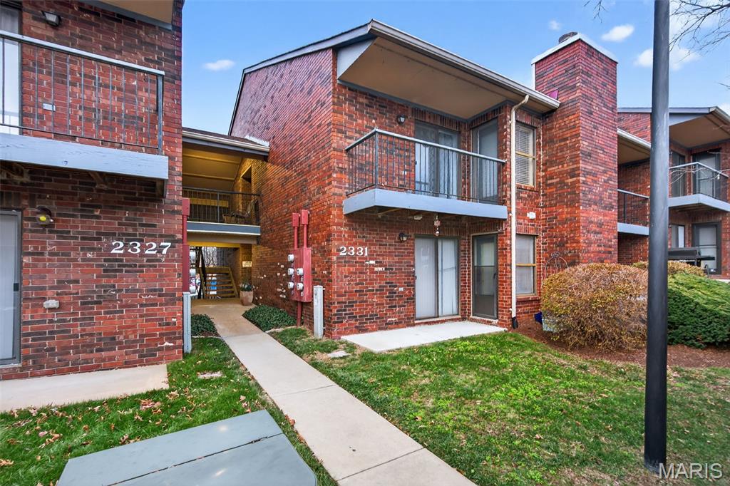 2331 Kratky Road E Property Photo 1