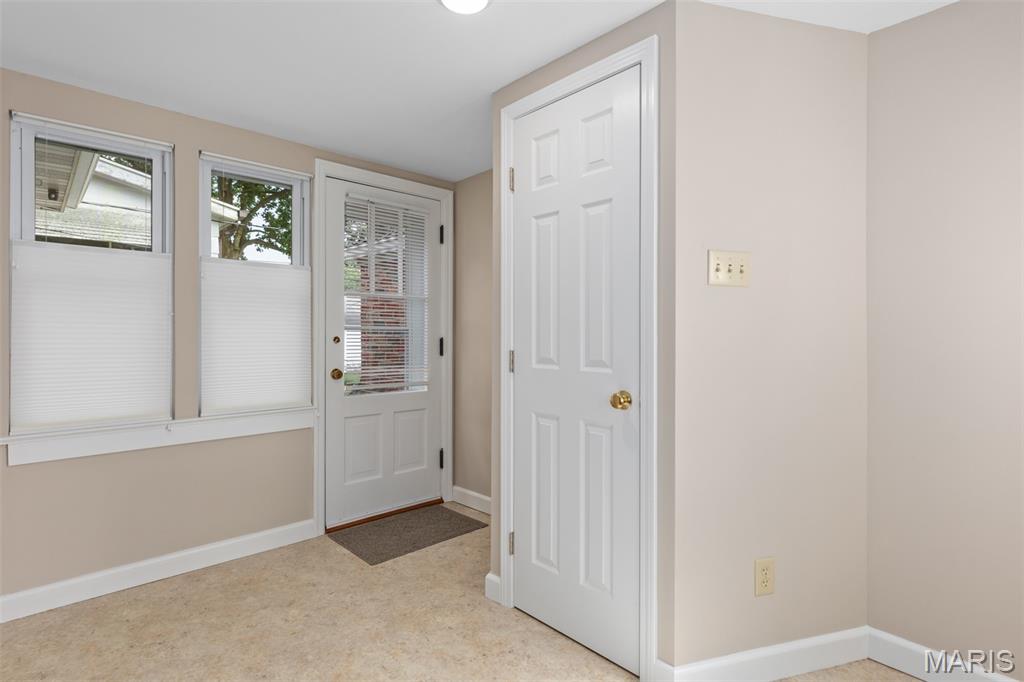 6066 Sutherland Avenue Property Photo 19