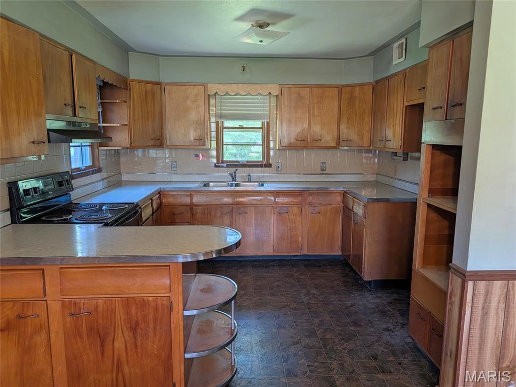 3901 Highway D Property Photo 5