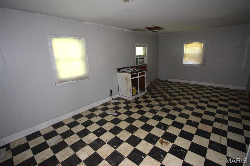 206 N B Street Property Photo 4