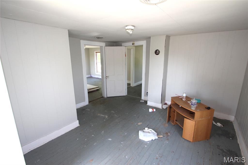206 N B Street Property Photo 7