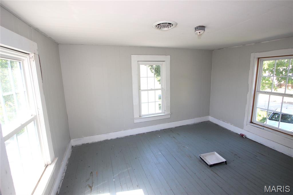 206 N B Street Property Photo 10