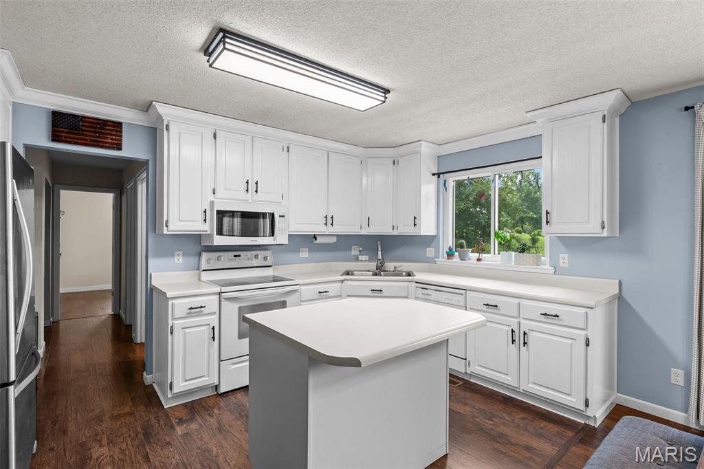 16447 Scenic Ridge Road Property Photo 13