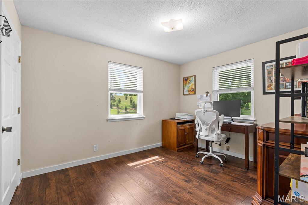 16447 Scenic Ridge Road Property Photo 28
